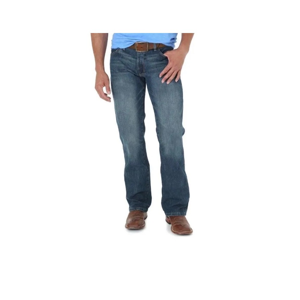 Wrangler Retro Slim Boot Jeans Mens 42x32 River Wash Blue Denim 77MWZRW